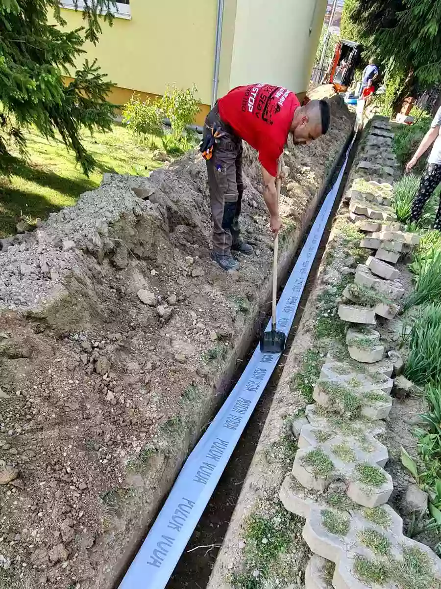 Oprava vodovodného potrubia - Galéria